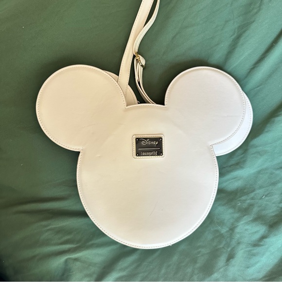 Loungefly Disney Minnie Mouse Daisy Crossbody - Picture 6 of 13